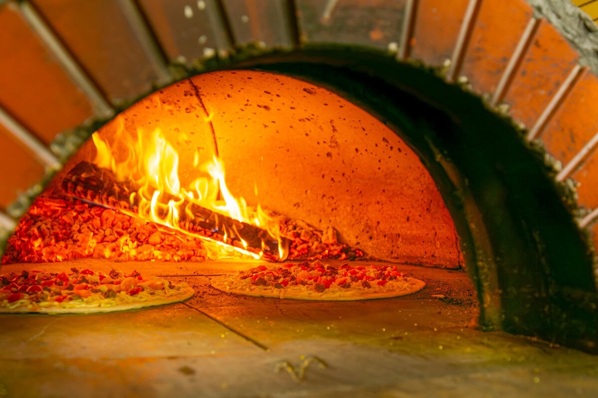 Suncrest Gardens Pizza Farm-1